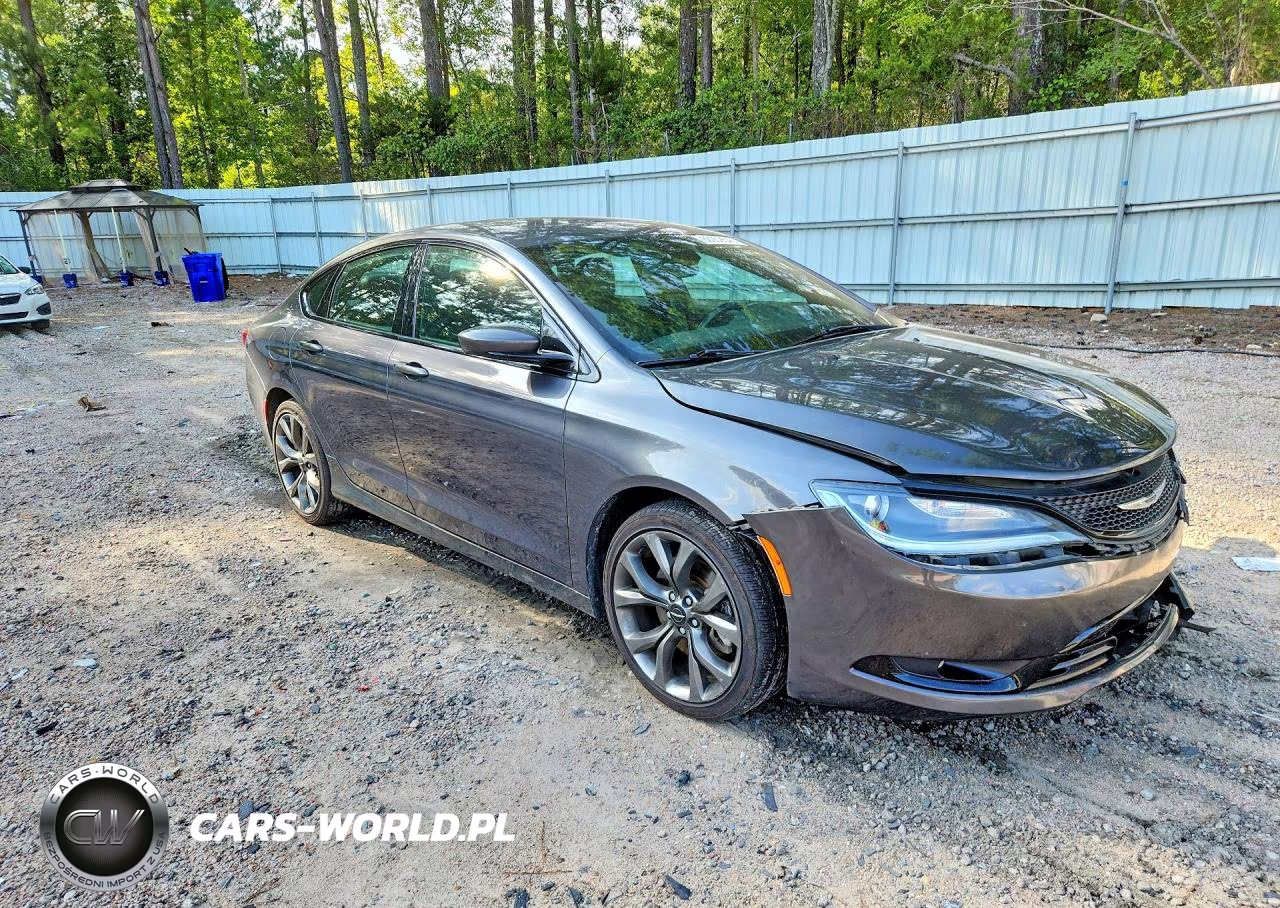 2016 Chrysler 200 S VIN:1C3CCCBB1GN161611 - 4