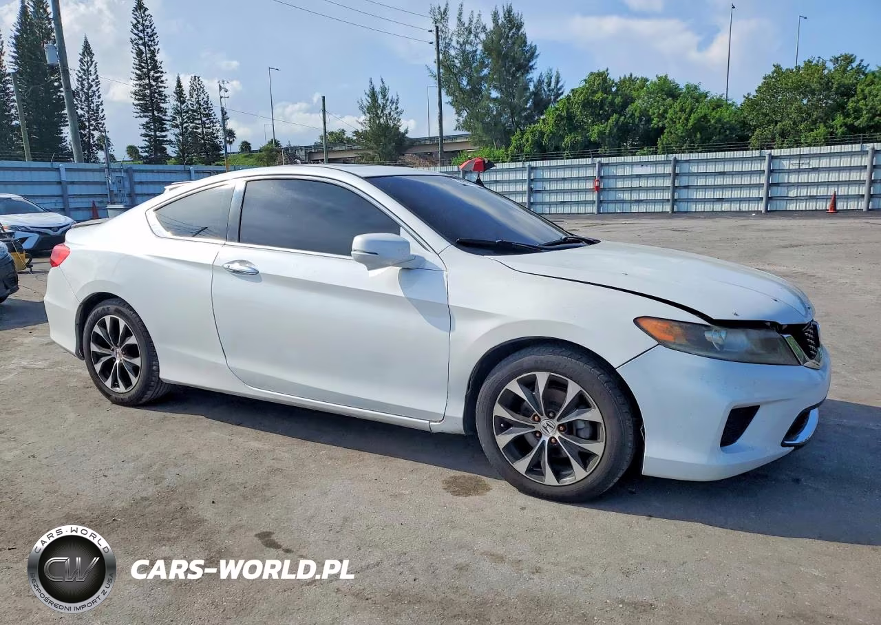 HONDA ACCORD VIN:1HGCT1B89EA015113 - 4