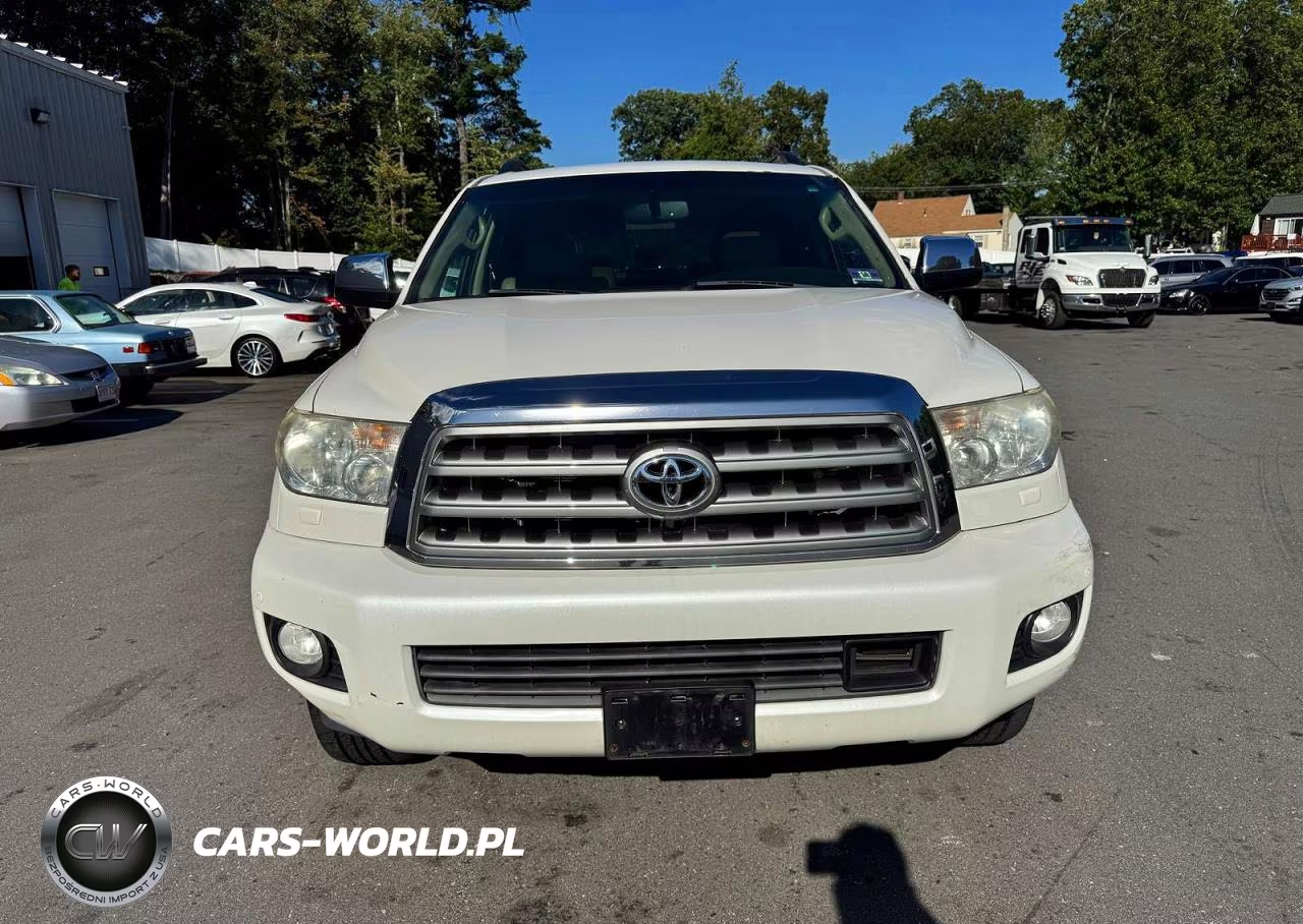 2011 Toyota Sequoia Platinum VIN:5TDDY5G17BS045796 - 5