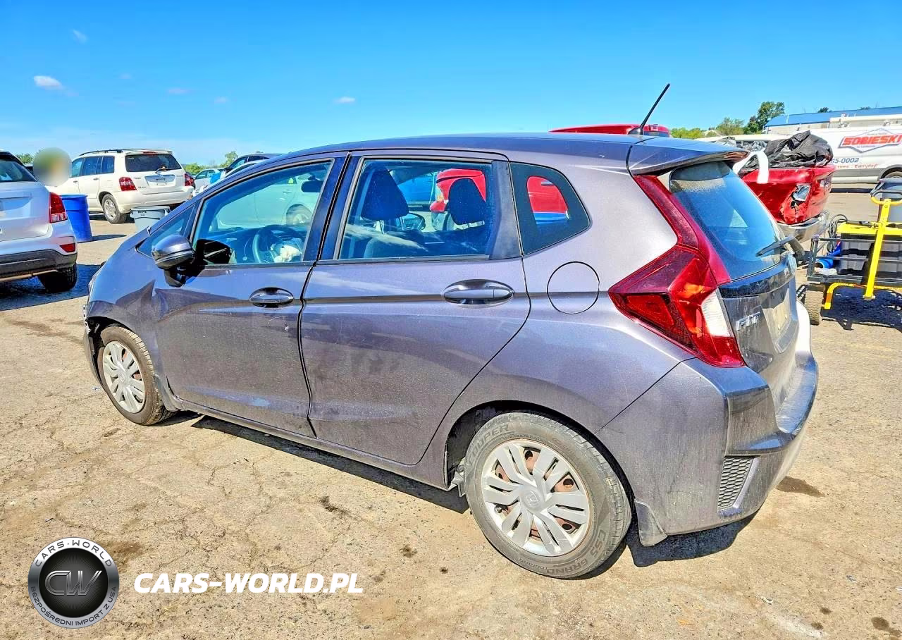 2015 Honda Fit Lx VIN:3HGGK5H5XFM767254 - 2