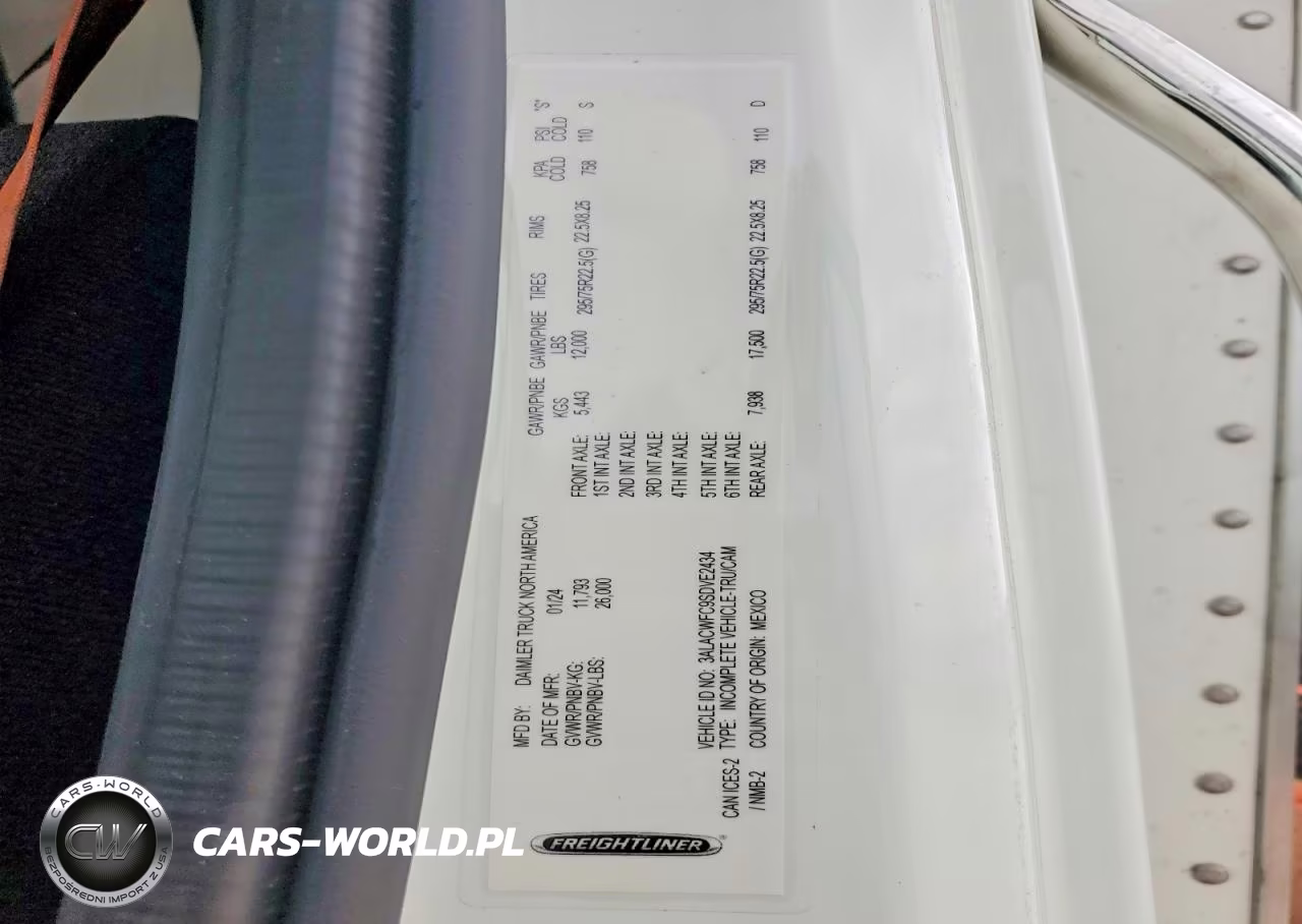 2025 Freightliner Business Class M2 Refrigerated Box Truck VIN:3ALACWFC9SDVE2434 - 11