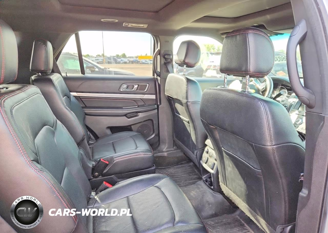 2016 Ford Explorer Sport VIN:1FM5K8GTXGGC32133 - 11