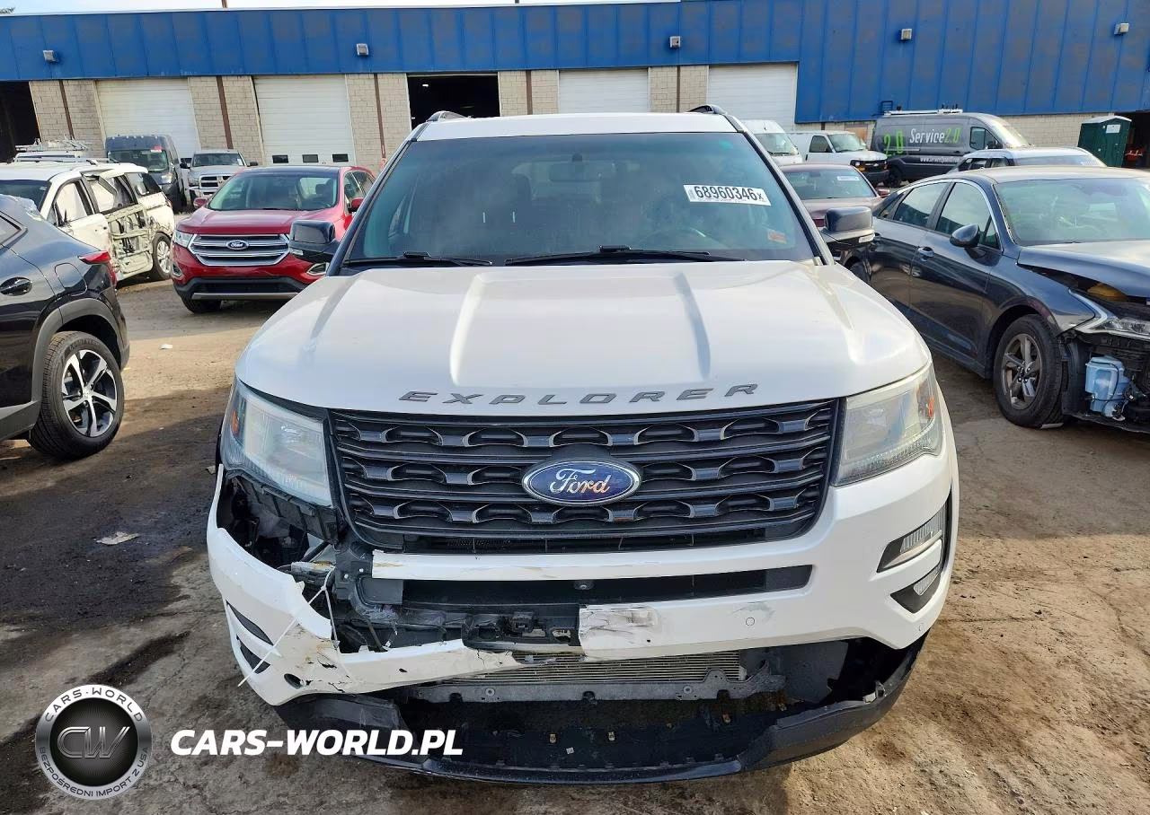 2016 Ford Explorer Sport VIN:1FM5K8GTXGGC32133 - 5