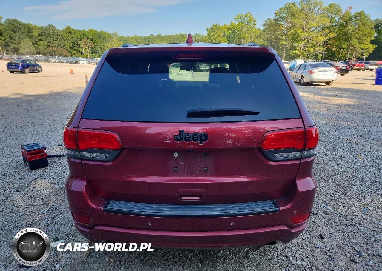 2015 Jeep Grand Cherokee Laredo VIN:1C4RJEAG6FC721590 - 6