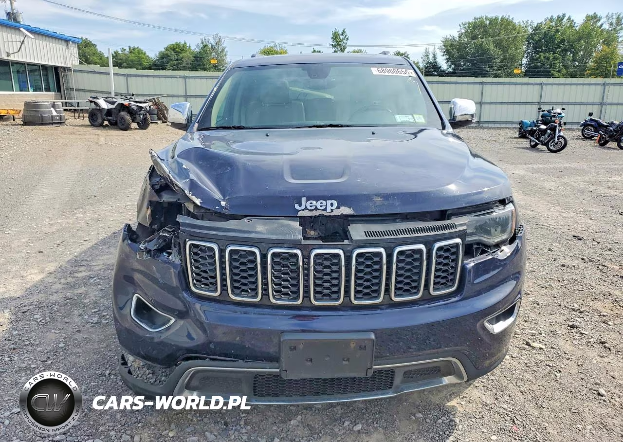 2017 Jeep Grand Cher VIN:1C4RJFBG0HC762952 - 5
