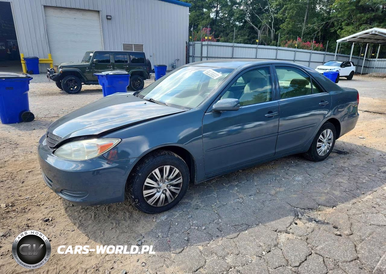 2004 Toyota Camry Le – zdjęcie 1 z 12