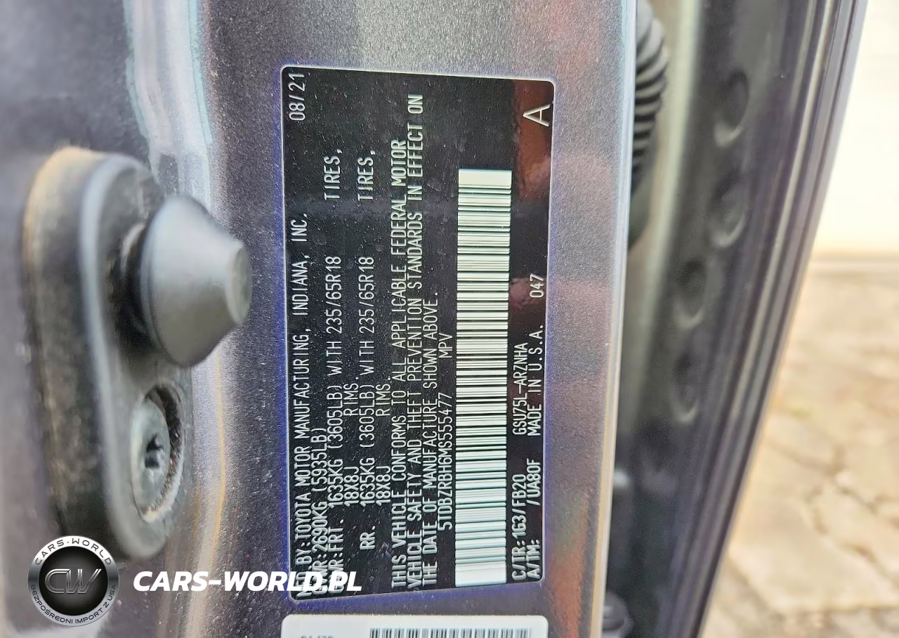 2021 Toyota Highlander Le VIN:5TDBZRBH6MS555477 - 14