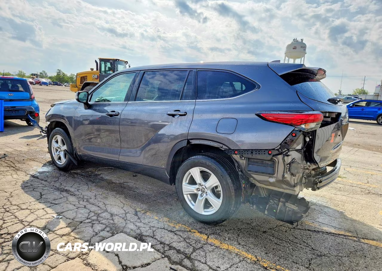 2021 Toyota Highlander Le VIN:5TDBZRBH6MS555477 - 2