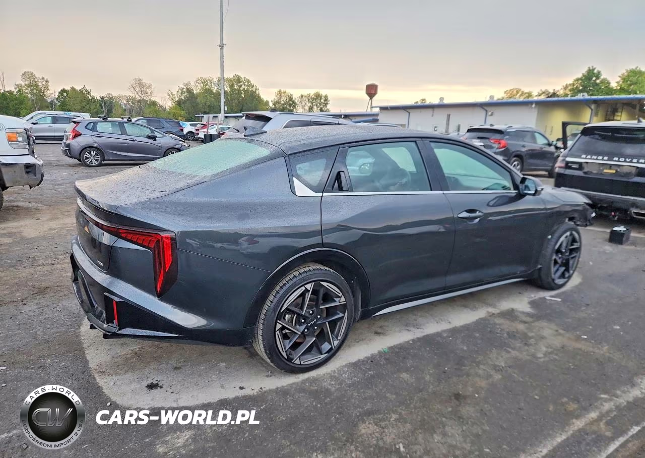 2025 Kia K4 Gt Line VIN:3KPFW4DE2SE194112 - 3