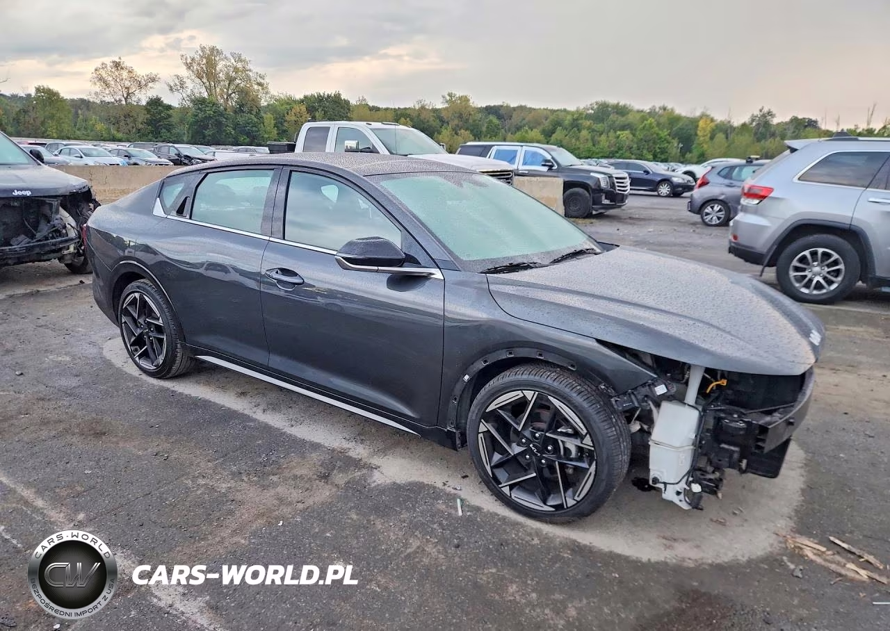 2025 Kia K4 Gt Line VIN:3KPFW4DE2SE194112 - 4