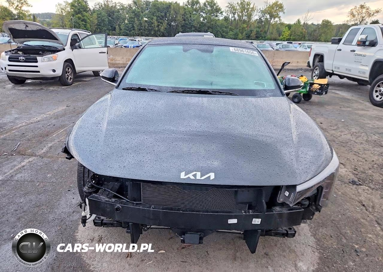 2025 Kia K4 Gt Line VIN:3KPFW4DE2SE194112 - 5