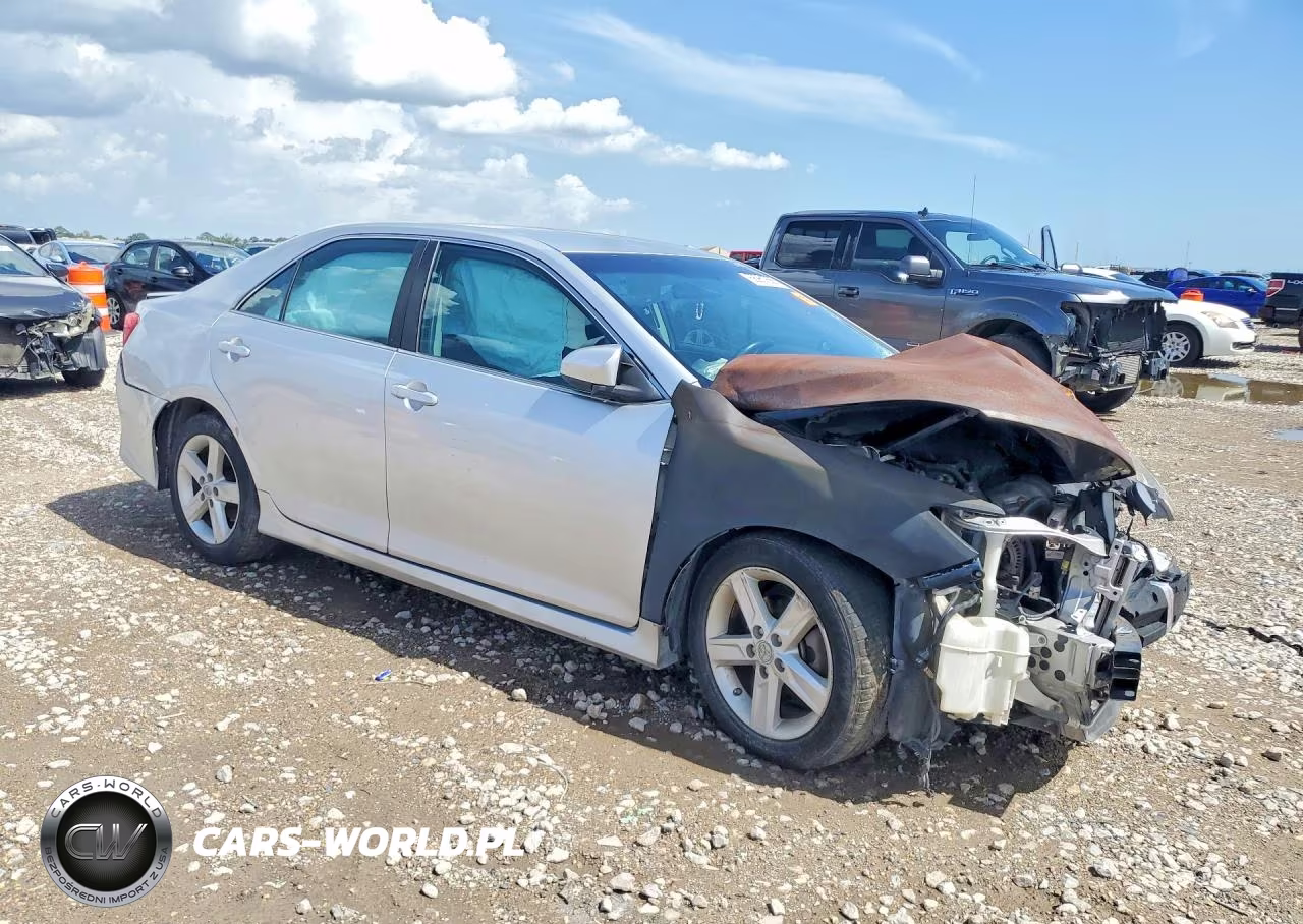 2012 Toyota Camry Se VIN:4T1BF1FK7CU047217 - 4