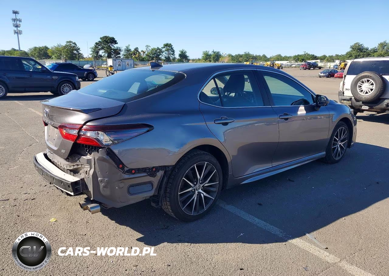 2021 Toyota Camry Se VIN:4T1G11AK6MU410958 - 3