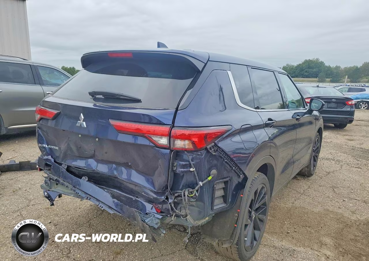 2022 Mitsubishi Outlander Se VIN:JA4J4UA85NZ077500 - 3
