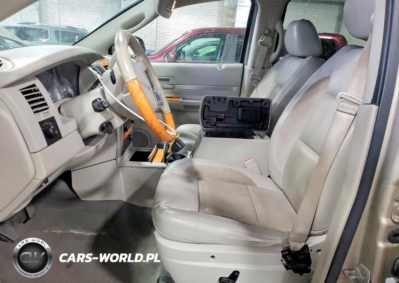 2009 Chrysler Aspen Limited VIN:1A8HW58T49F718103 - 7