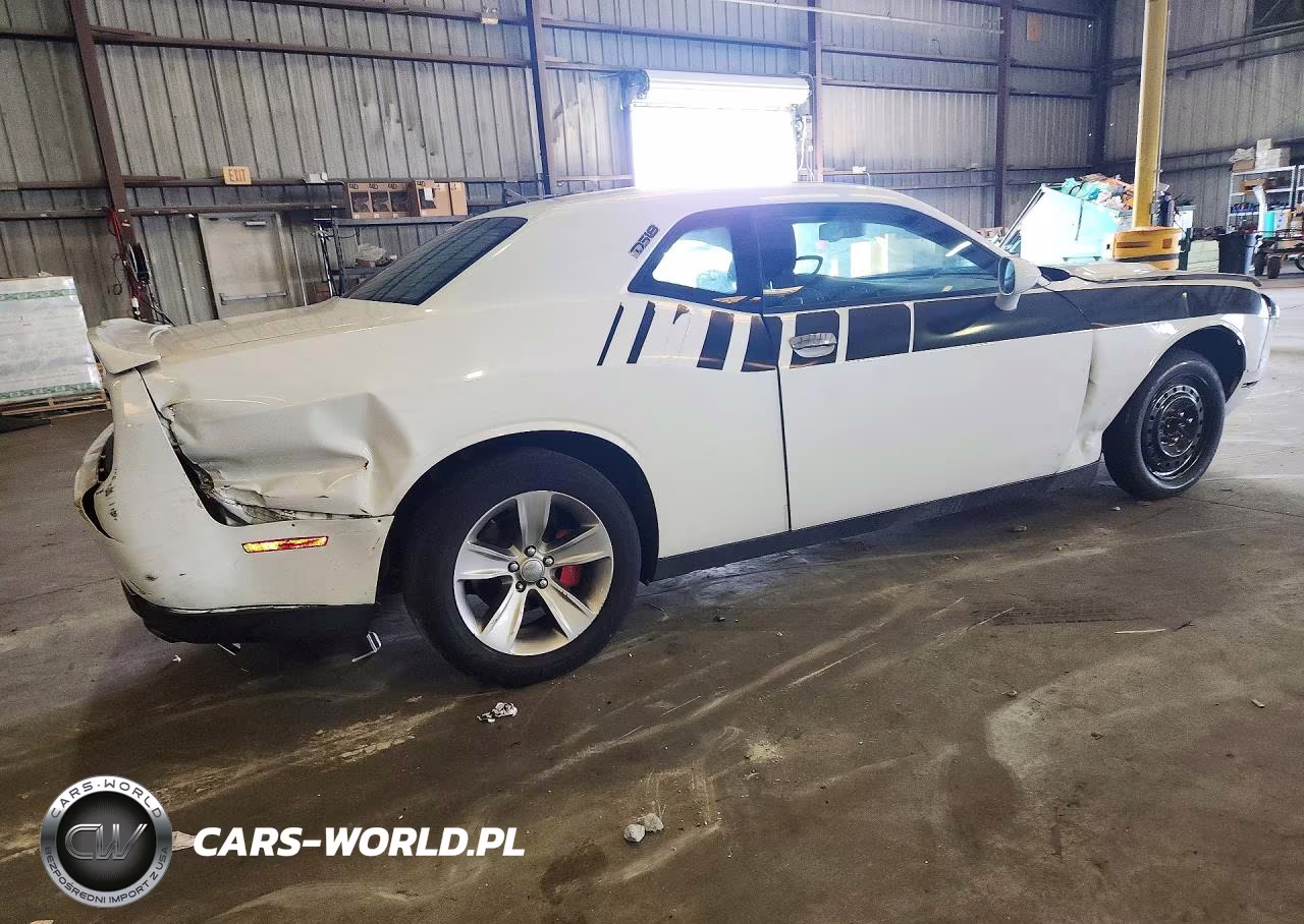 2018 Dodge Challenger Sxt VIN:2C3CDZAG1JH202302 - 3