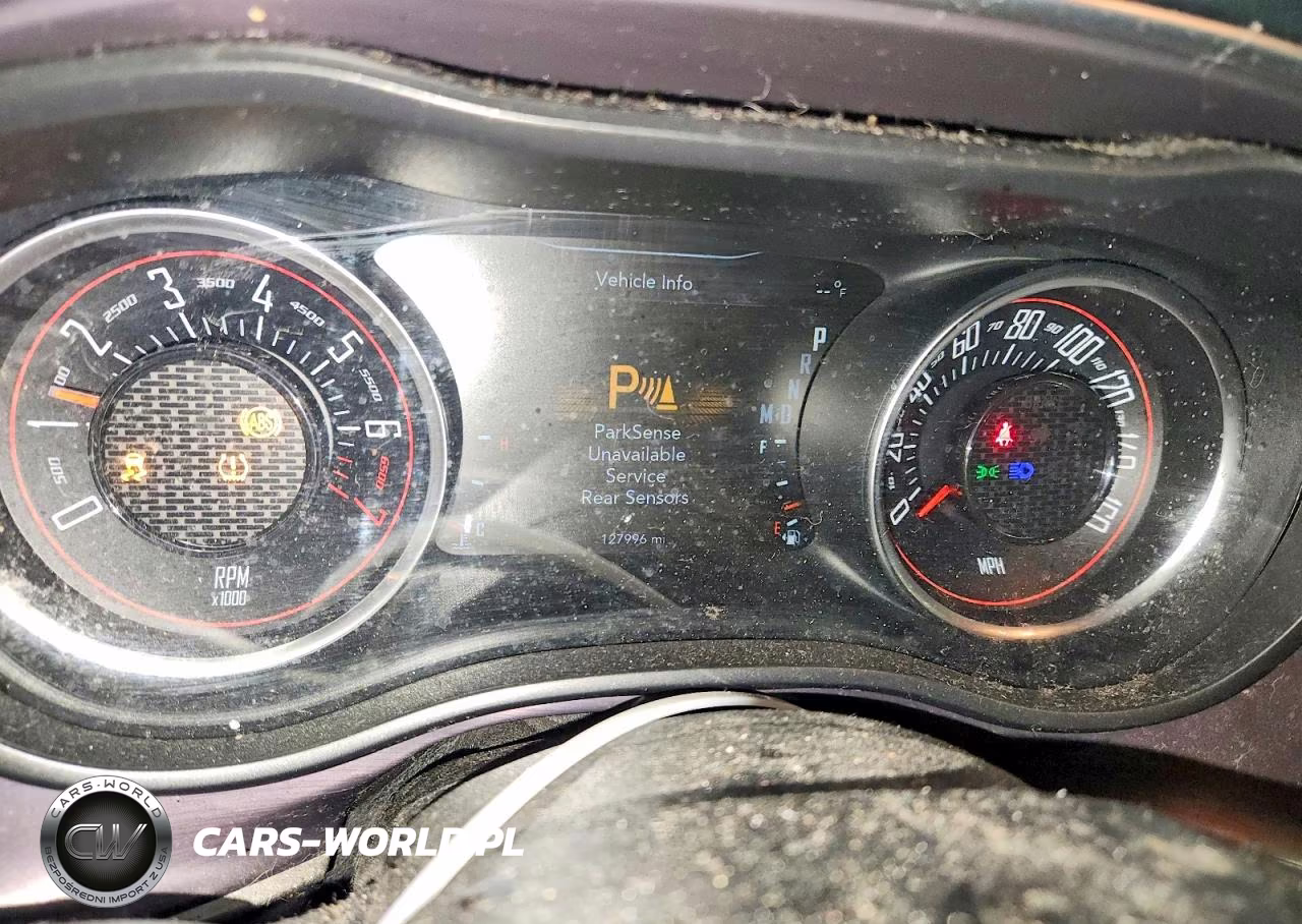2018 Dodge Challenger Sxt VIN:2C3CDZAG1JH202302 - 9