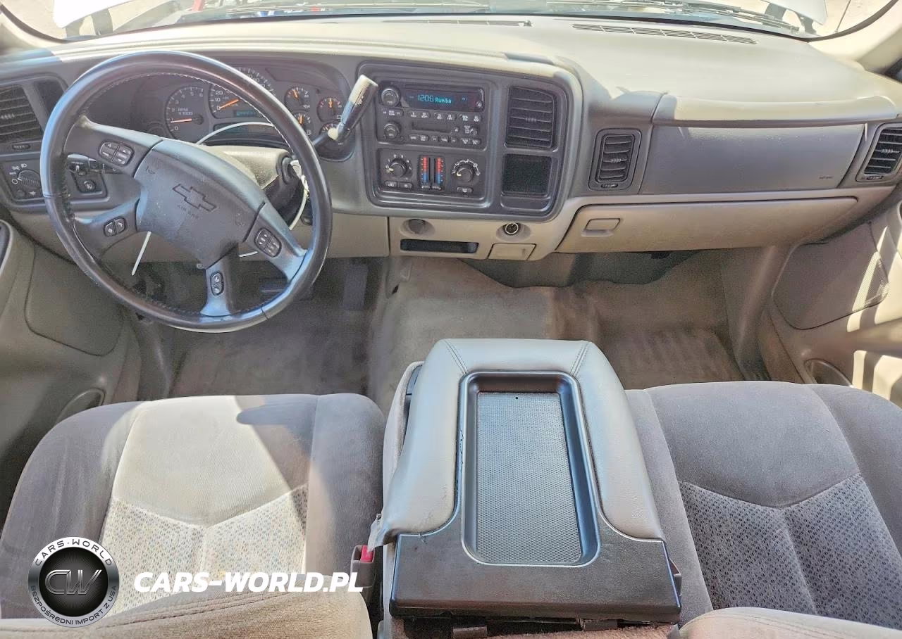 2005 Chevrolet Tahoe C1500 VIN:1GNEC13T95J140727 - 8
