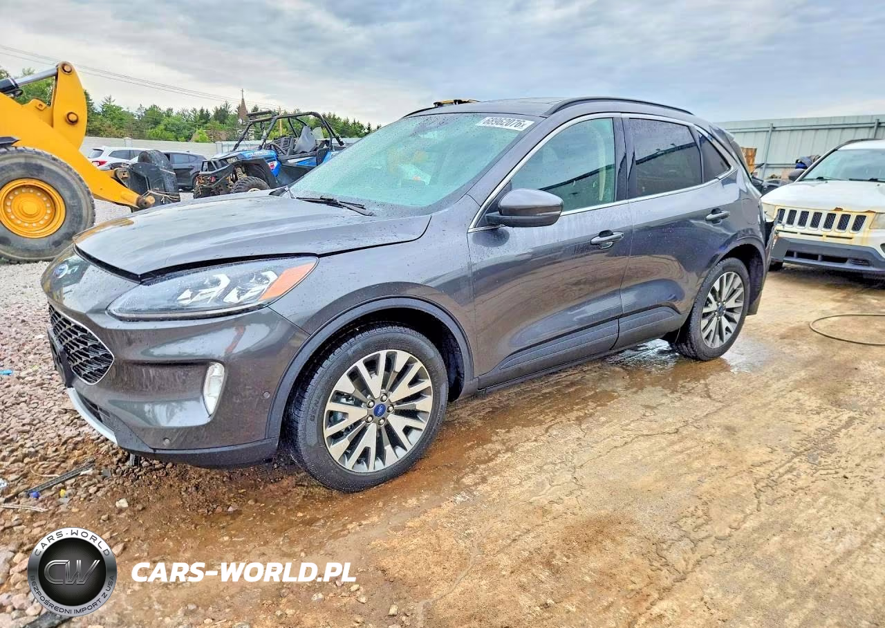 2020 Ford Escape Titanium – zdjęcie 1 z 13