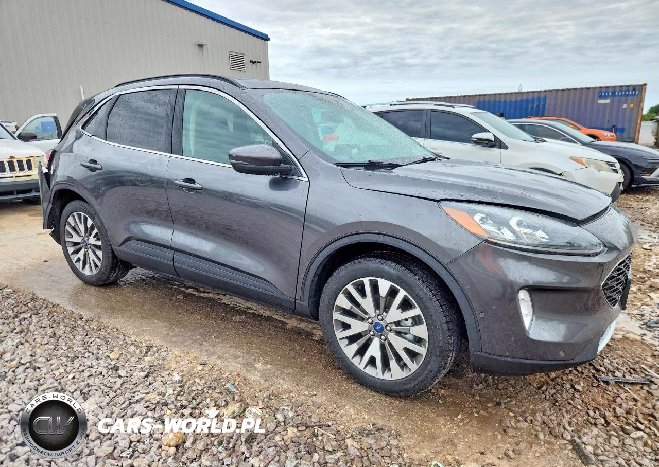 2020 Ford Escape Titanium VIN:1FMCU9J99LUB48434 - 4