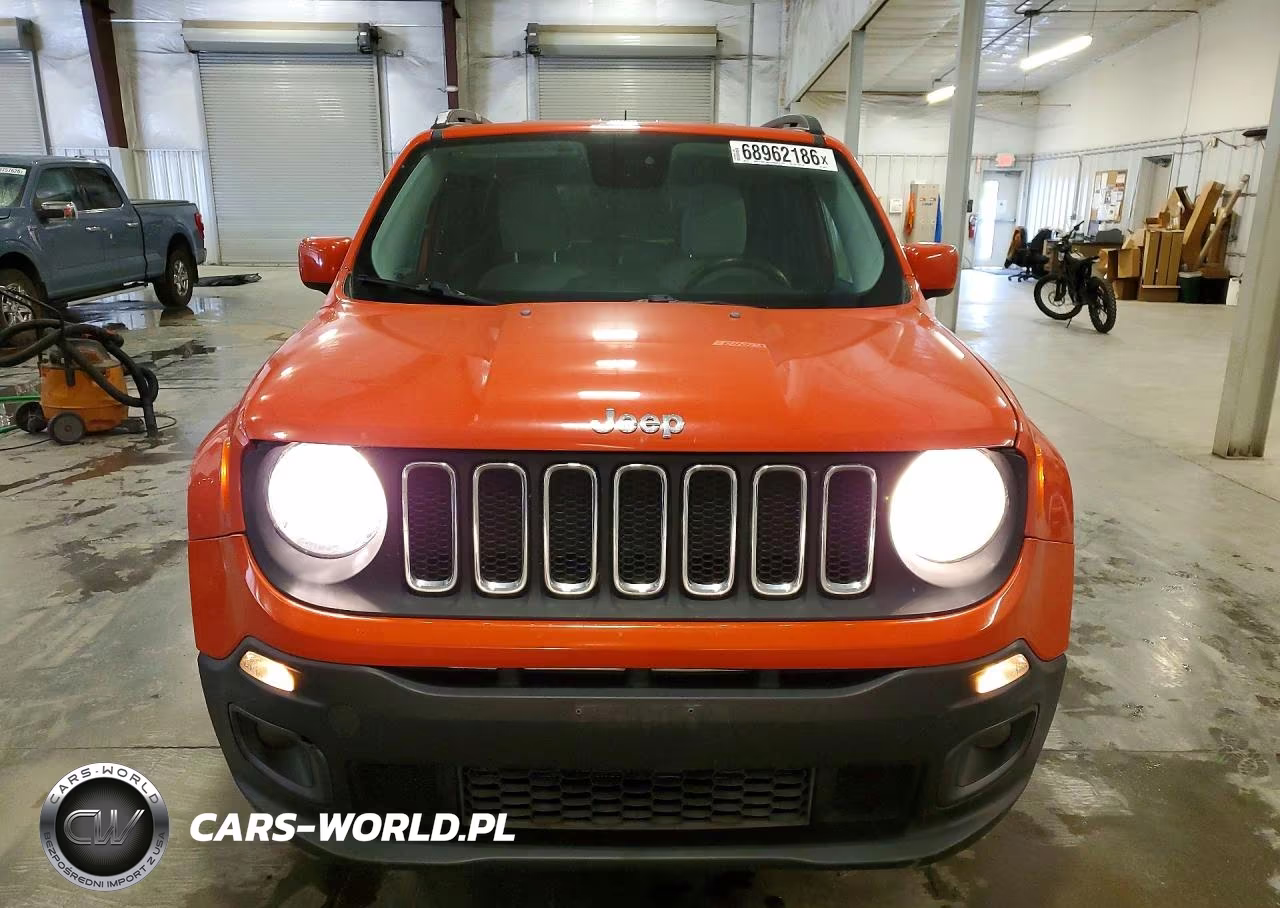 2017 Jeep Renegade Latitude VIN:ZACCJBBBXHPG06772 - 5