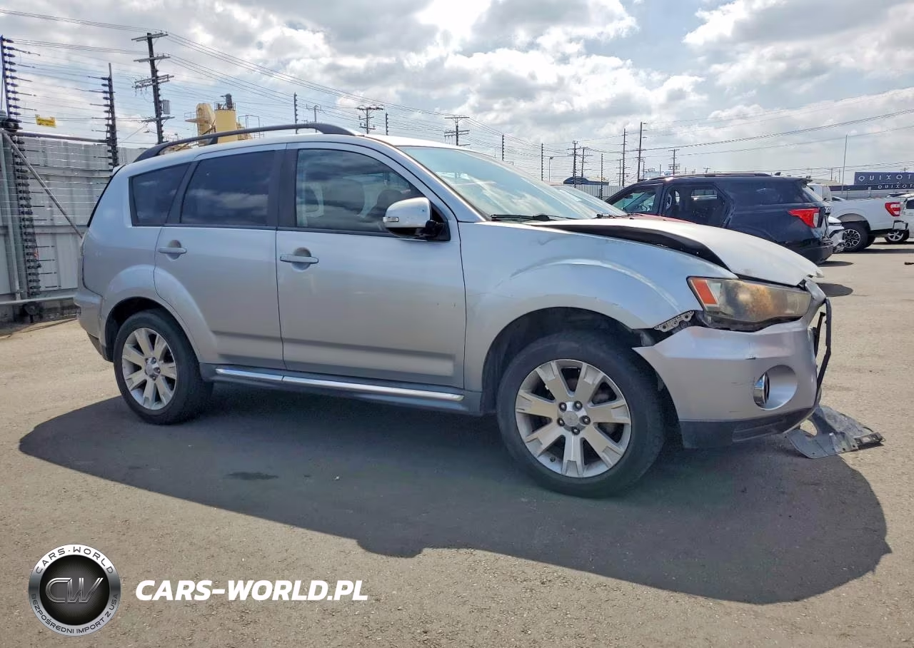 2010 Mitsubishi Outlander Se VIN:JA4AS3AW2AZ014041 - 4