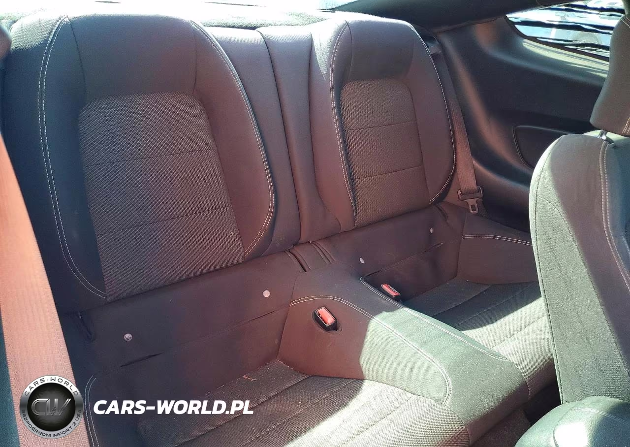 2016 Ford Mustang VIN:1FA6P8AM5G5294553 - 10