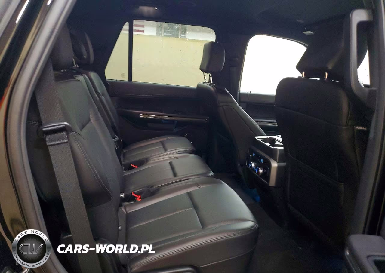 2018 Ford Expedition Xlt VIN:1FMJU1JT3JEA48874 - 11