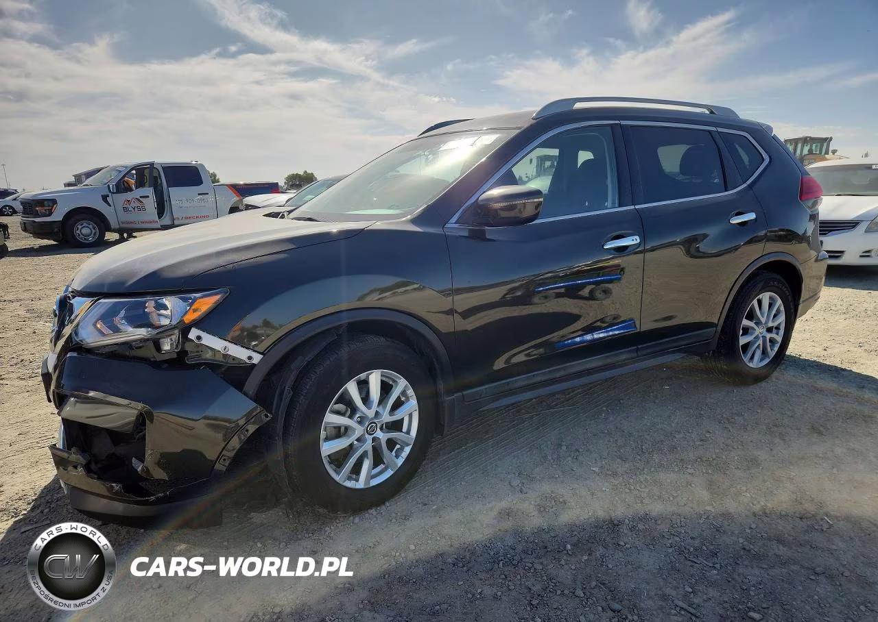 2017 Nissan Rogue Sv