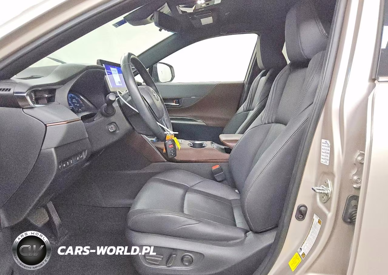 2024 Toyota Venza Limited VIN:JTEAAAAH5RJ157473 - 7