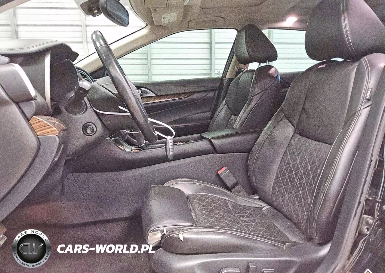 2018 Nissan Maxima Platinum VIN:1N4AA6AP0JC383024 - 7