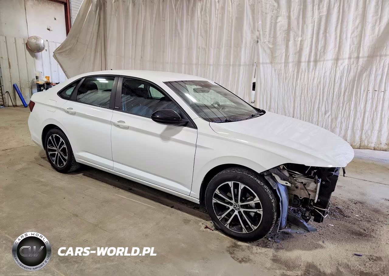 2025 Volkswagen Jetta Sport VIN:3VWBX7BU9SM029426 - 4