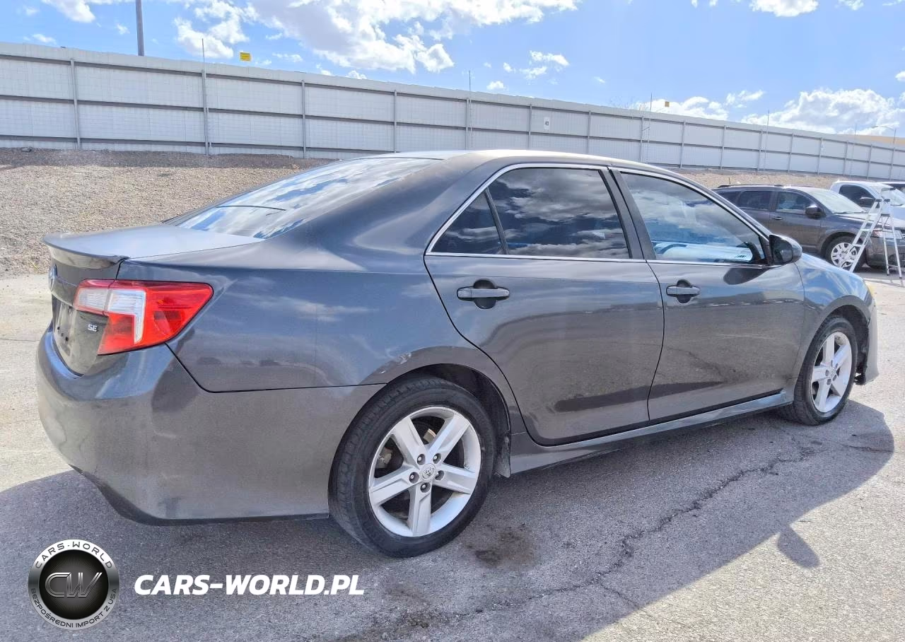 2012 Toyota Camry Se VIN:4T1BF1FK6CU104300 - 3