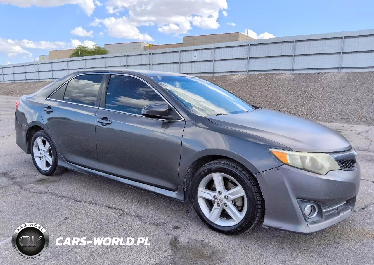 2012 Toyota Camry Se VIN:4T1BF1FK6CU104300 - 4
