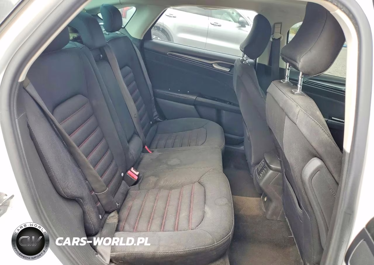 2015 Ford Fusion Se VIN:3FA6P0H74FR261623 - 10