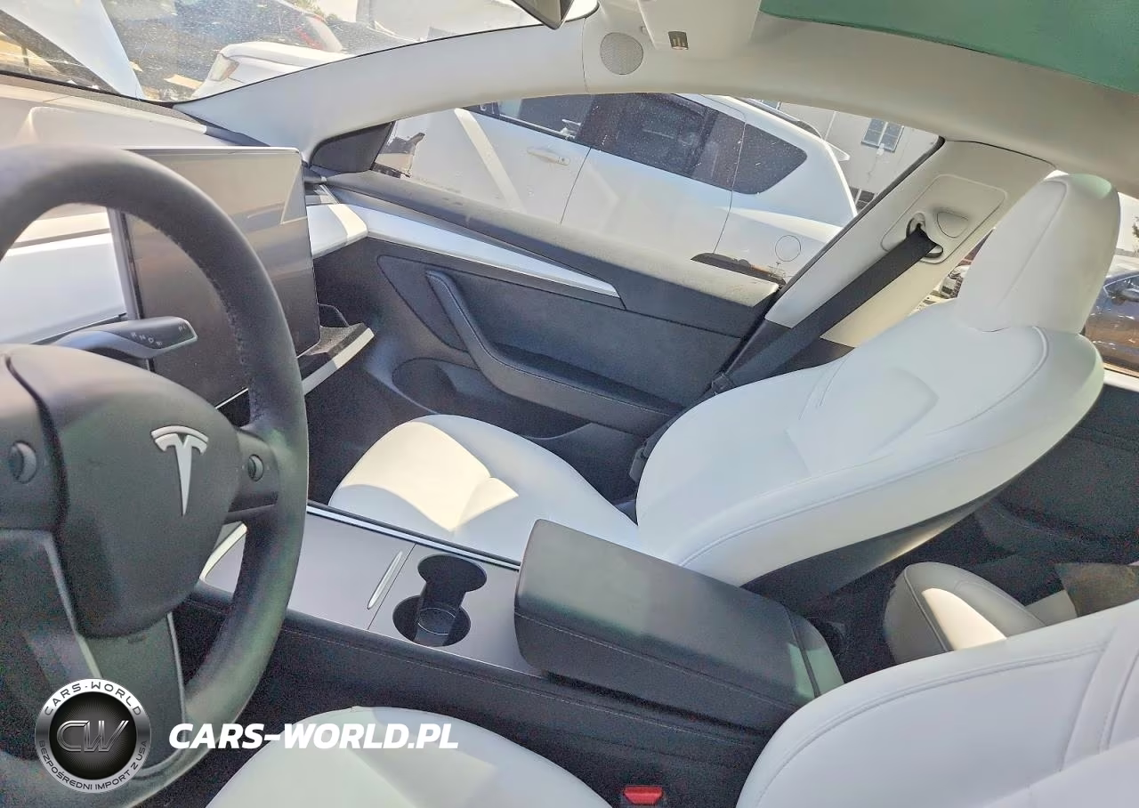 2023 Tesla Model 3 VIN:5YJ3E1EA8PF552377 - 9