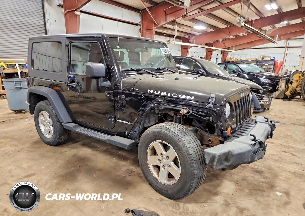 2007 Jeep Wrangler Rubicon VIN:1J4GA64197L125745 - 4