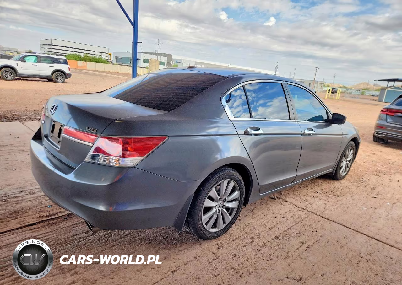 2011 Honda Accord Exl VIN:1HGCP3F85BA017382 - 3