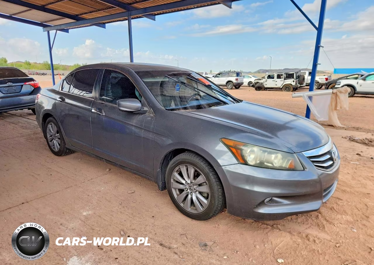 2011 Honda Accord Exl VIN:1HGCP3F85BA017382 - 4