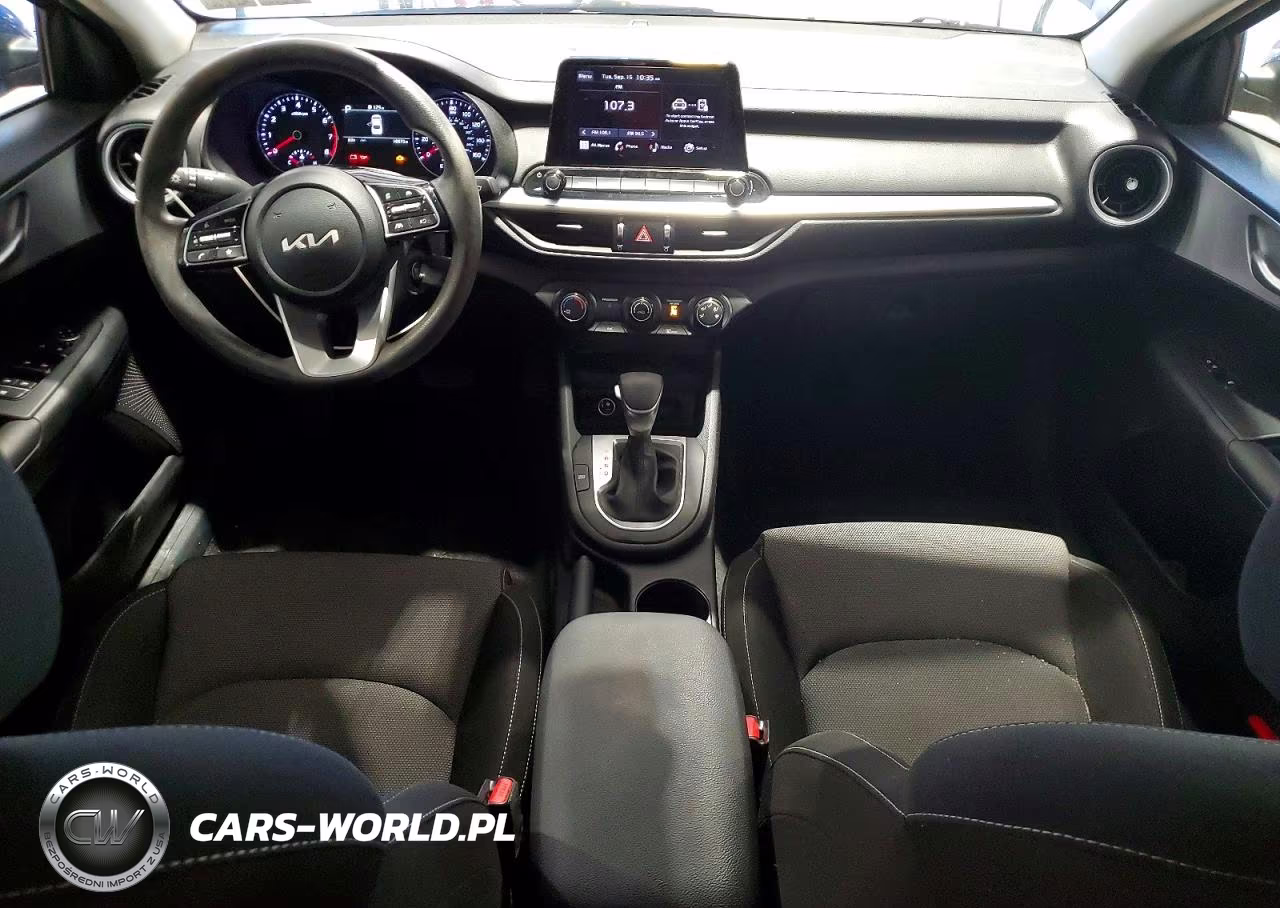 2024 Kia Forte Lxs VIN:3KPF24AD8RE821655 - 8