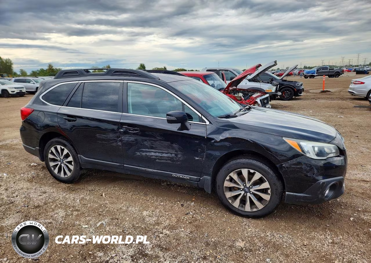 2015 Subaru Outback 3.6R Limited VIN:4S4BSENC6F3277967 - 4