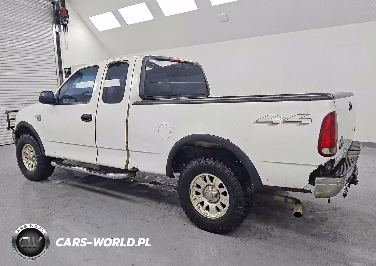 2003 Ford F150 VIN:1FTRX18L33NB21913 - 2