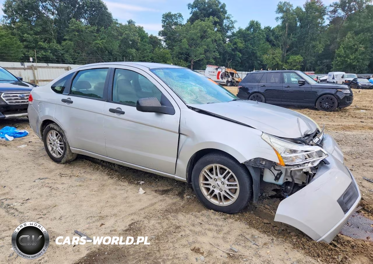 2009 Ford Focus Se VIN:1FAHP35NX9W172346 - 4