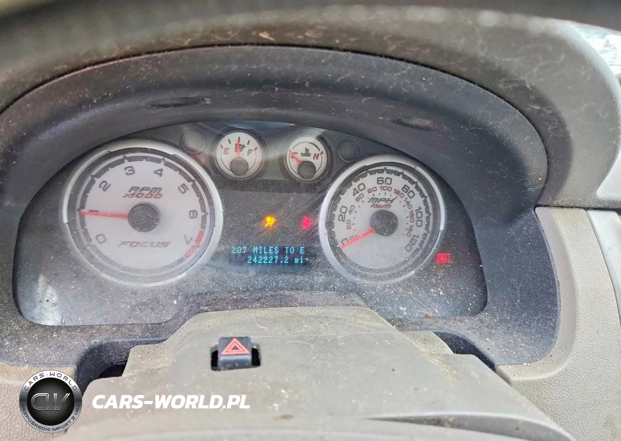 2009 Ford Focus Se VIN:1FAHP35NX9W172346 - 9