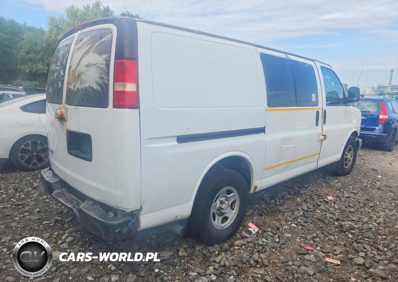 2008 Chevrolet Express G1500 VIN:1GCFG15X681229662 - 3