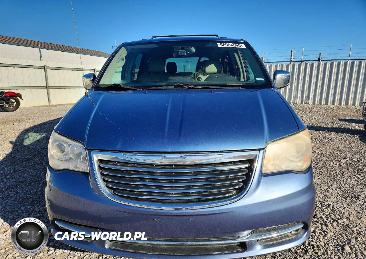 2012 Chrysler Town & Country Limited VIN:2C4RC1GG5CR210885 - 5