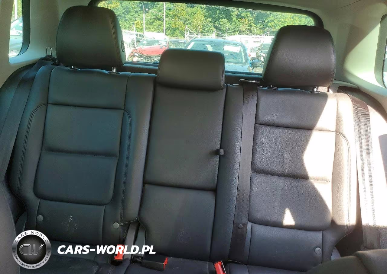2012 Volkswagen Tiguan S VIN:WVGBV7AX3CW602502 - 10