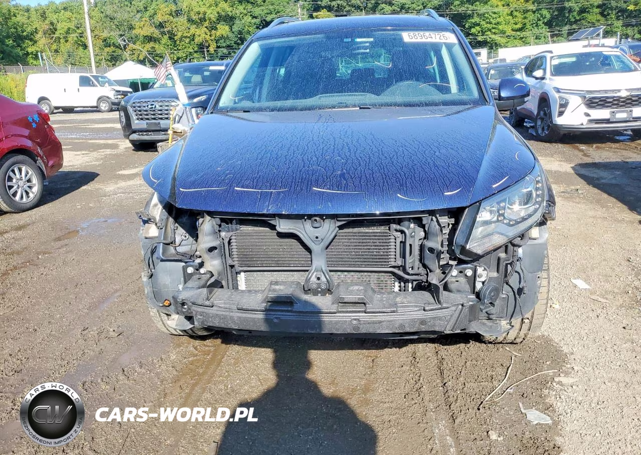2012 Volkswagen Tiguan S VIN:WVGBV7AX3CW602502 - 5
