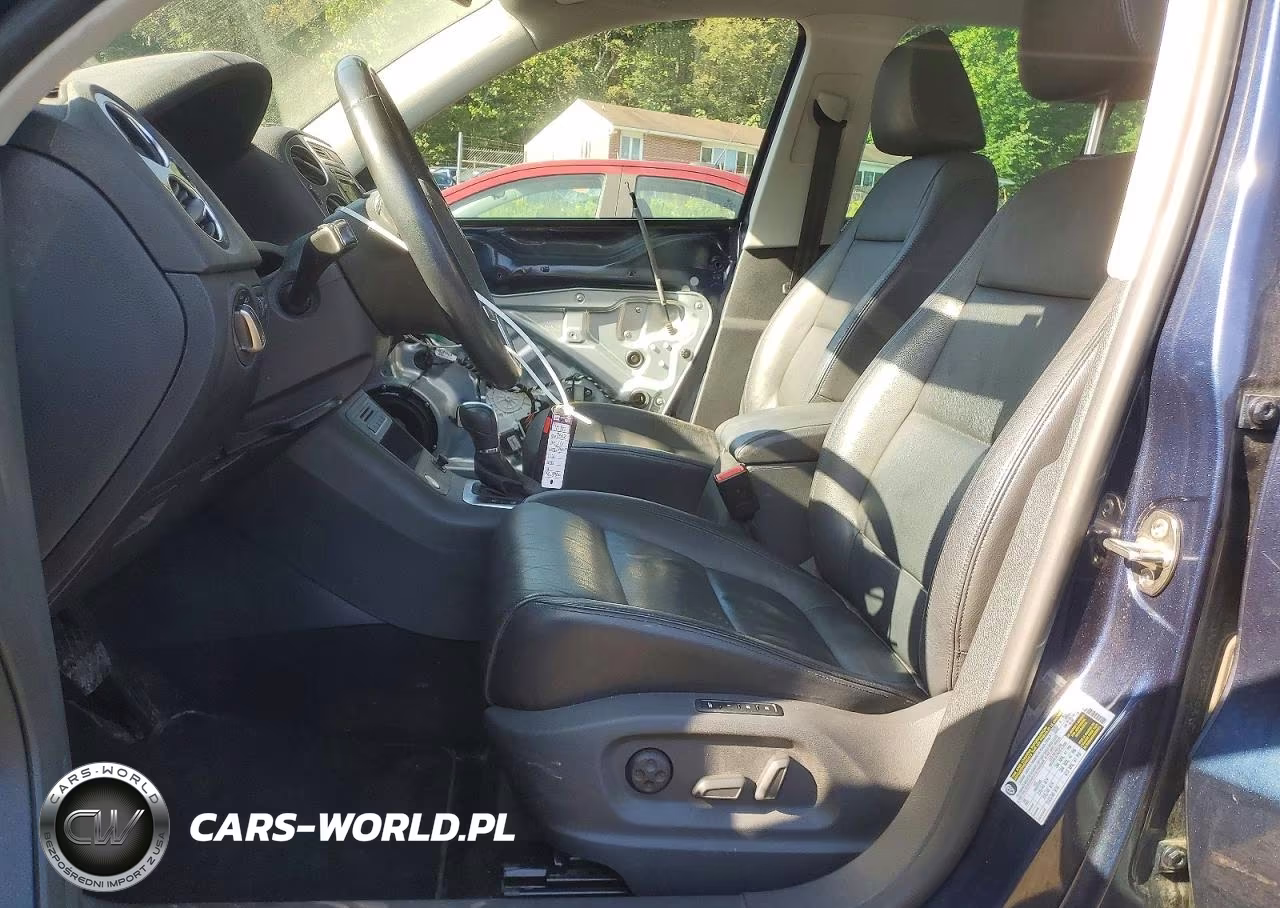2012 Volkswagen Tiguan S VIN:WVGBV7AX3CW602502 - 7