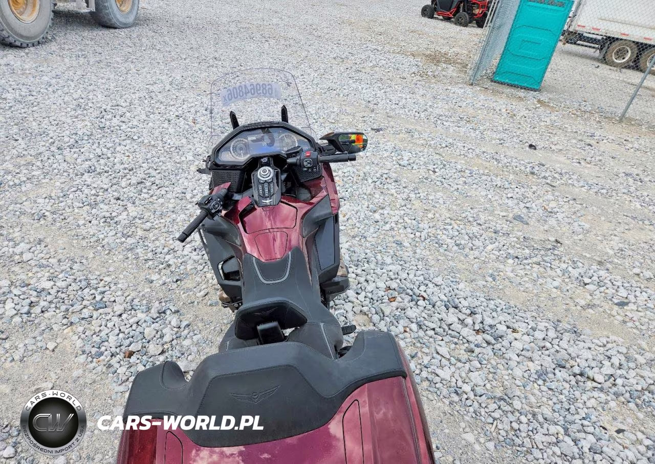 2025 Honda Gl1800 D VIN:JH2SC7950SK702146 - 6